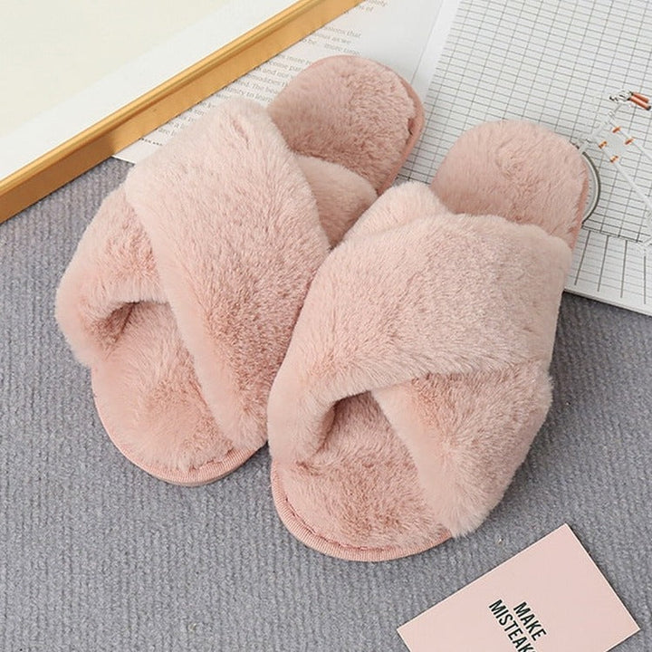 Rosa flauschige Damen Hausschuhe, überkreuztes Design, gemütlich, rutschfest, Wohnzimmer.