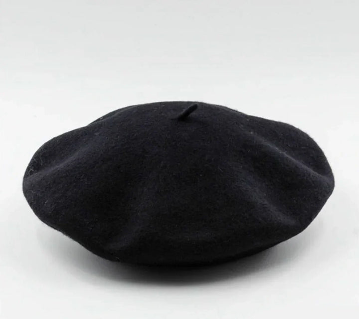 Schwarzes Woll-Barett, klassisches Design, modisches Accessoire, Unisex-Kopfbedeckung.