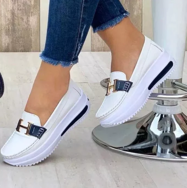 Stylové podzimní ortopedické dámské boty pro bezbolestnou chůzi – Selina