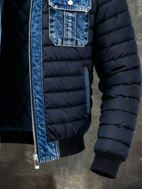 Detail spodní části bundy: zip, boční kapsa, prošívaný rukáv a žebrovaný lem 3