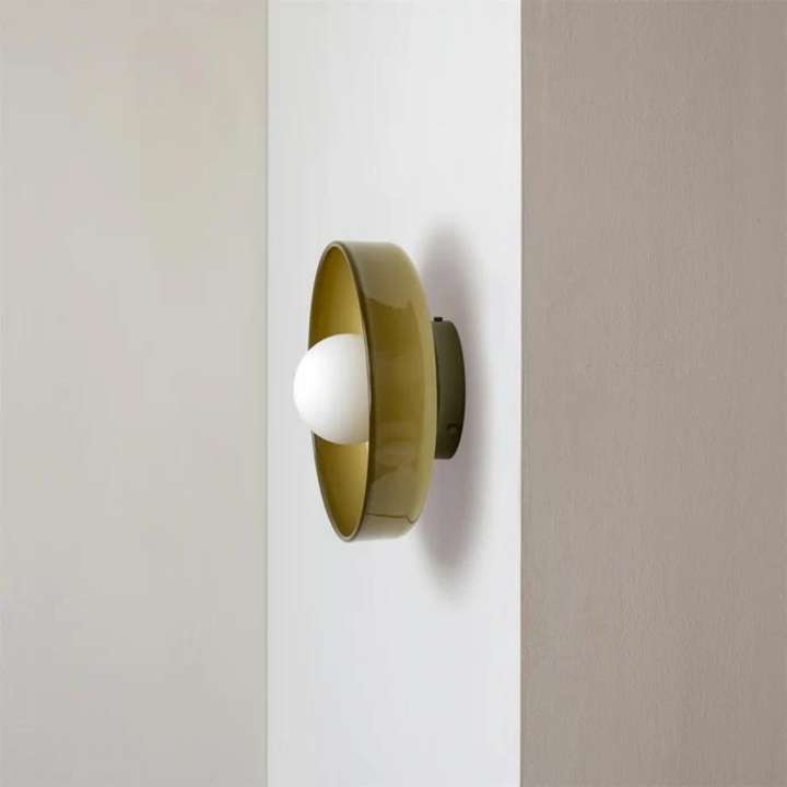 Schlanke Moderne Deckenleuchte - SphereGlow