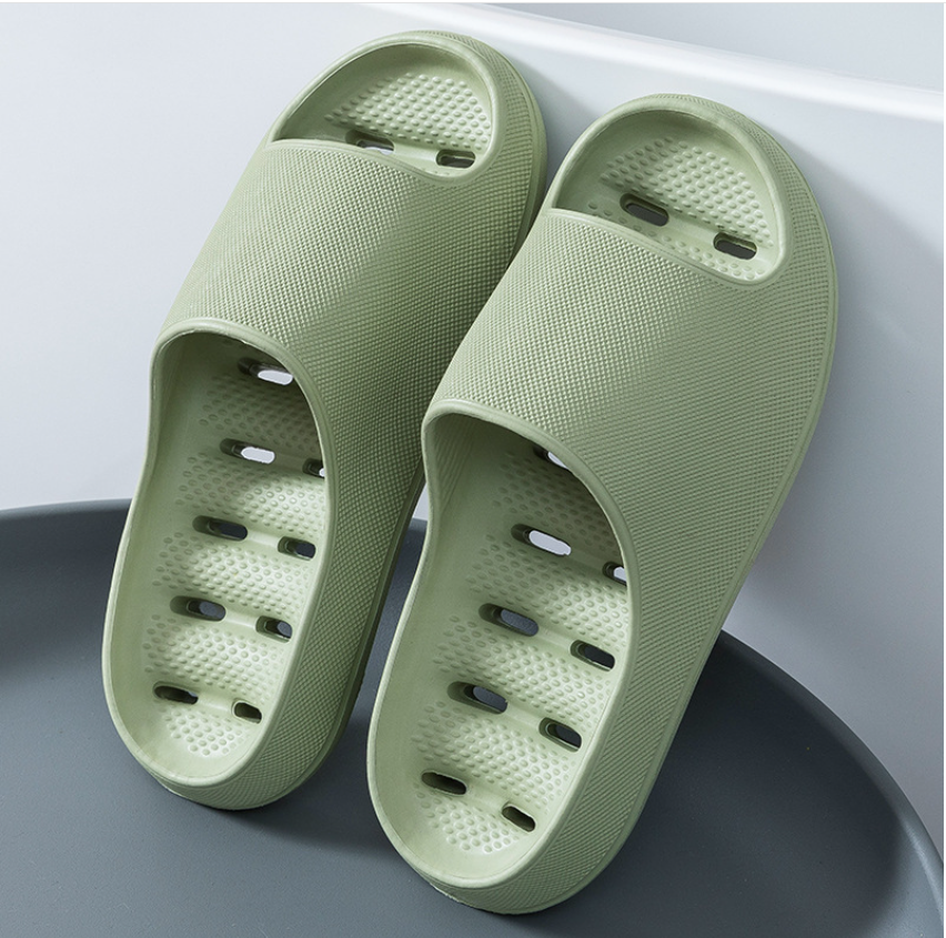 Halkové a měkké koupací pantofle unisex – Noah