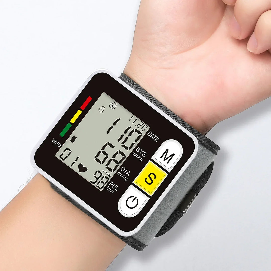 Digitální zápěstní tlakoměr s LCD displejem – PulseTrack