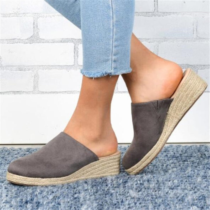 Retro Chic klínové sandály - Vera