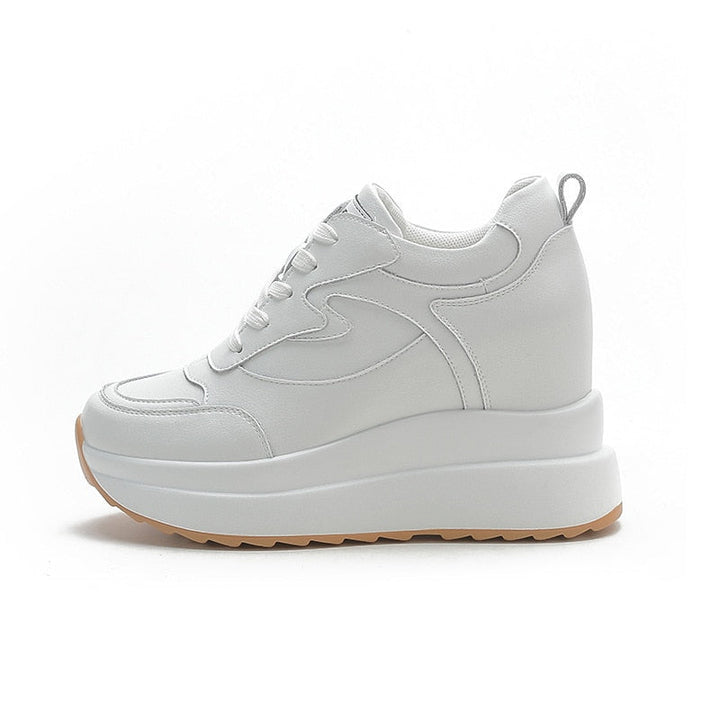 Weiße Plateau-Sneaker Damen, Kunstleder, modisch, rutschfeste Sohle, sportlich, bequem.