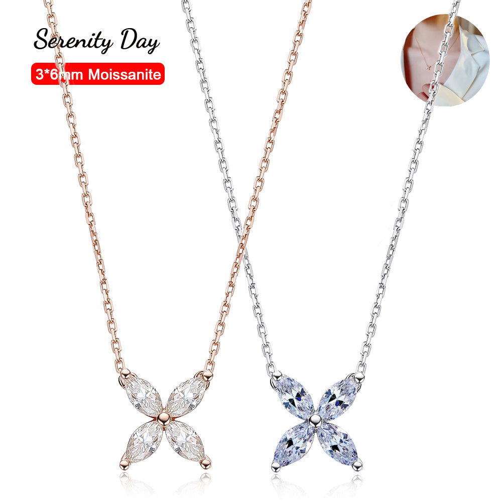 Zwei Moissanit-Halsketten, Roségold und Silber, mit 3x6mm Steinen, Blumenform.