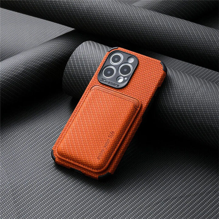 Orange Handyhülle aus Leder mit Kartenfach für iPhone, stilvolles Design, robust und funktional.