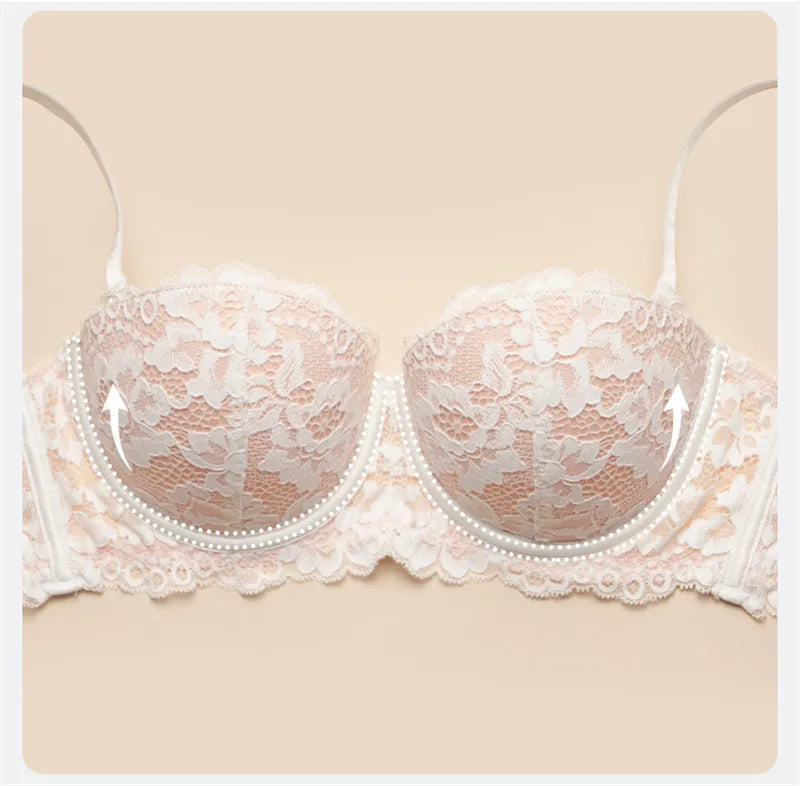 Spitzen-BH in Beige mit Perlendetails, Push-up, Damenunterwäsche, elegant, verstellbare Träger.
