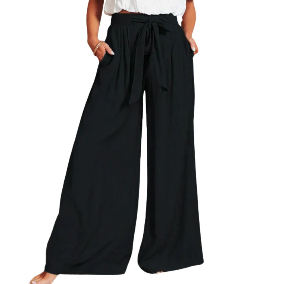 Damen schwarze weite Hose mit Bindegürtel, lässig, elegant, Sommermode, bequem.