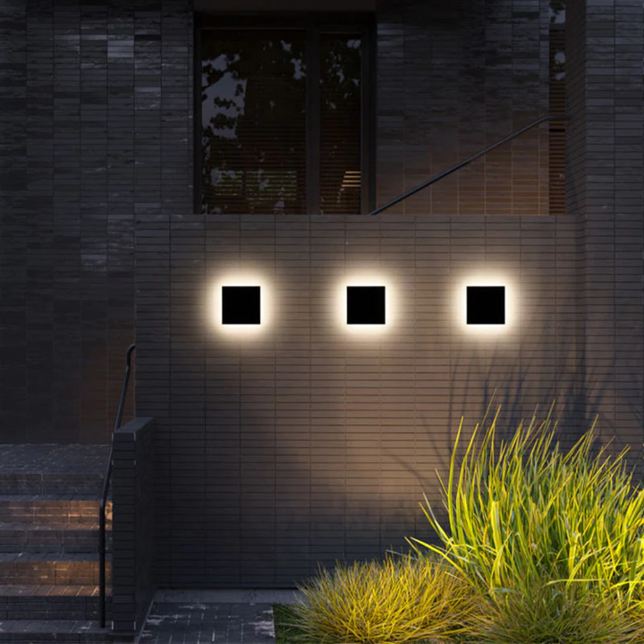 Moderne Außenwandleuchten, quadratisch, schwarz, LED, energiesparend, stilvolle Gartenbeleuchtung.