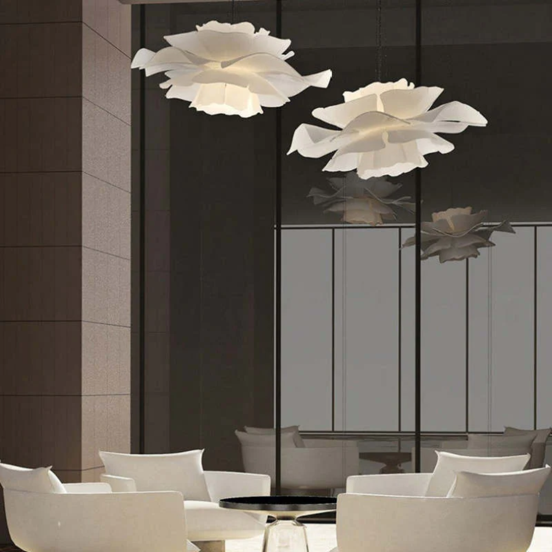 Weiße Blumen-Pendelleuchte, modernes Design, Esszimmer, Wohnzimmer, Inneneinrichtung.