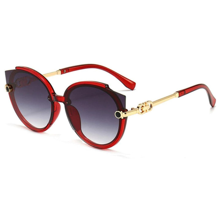 Rote Damen-Sonnenbrille mit goldenen Bügeln, runde Gläser, modisches Accessoire.