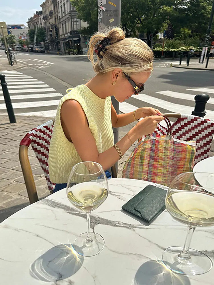 Žlutý dámský pletený top s vzdušnou pletenou strukturou – Eliza