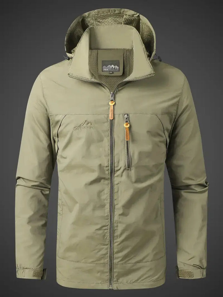 Grüne Outdoor-Jacke, winddicht, wasserdicht, mit Kapuze, Reißverschluss, Herrenmode.