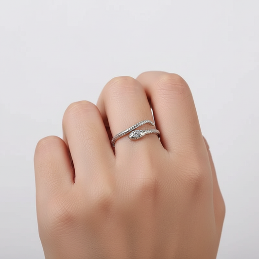 Verstellbarer Schmuckring - SnakeRing 