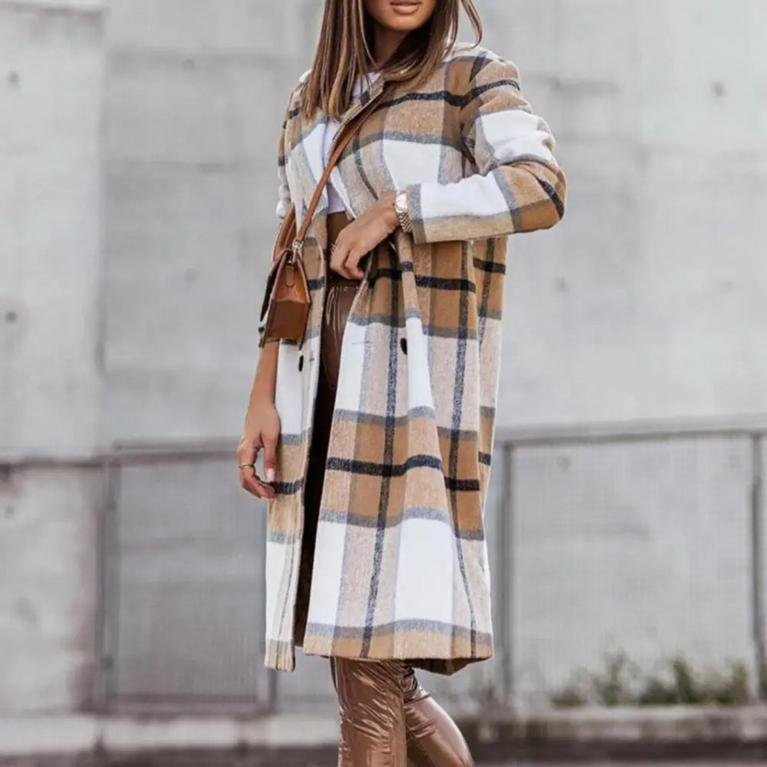 Eleganter Damenmantel kariert, beige-weiß, Wolle, Herbstmode, stilvoller Look.