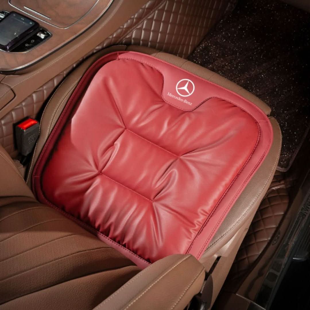 Rotes Mercedes-Benz Autositzkissen, ultra bequem, Leder, für Autositze, luxuriöses Design.