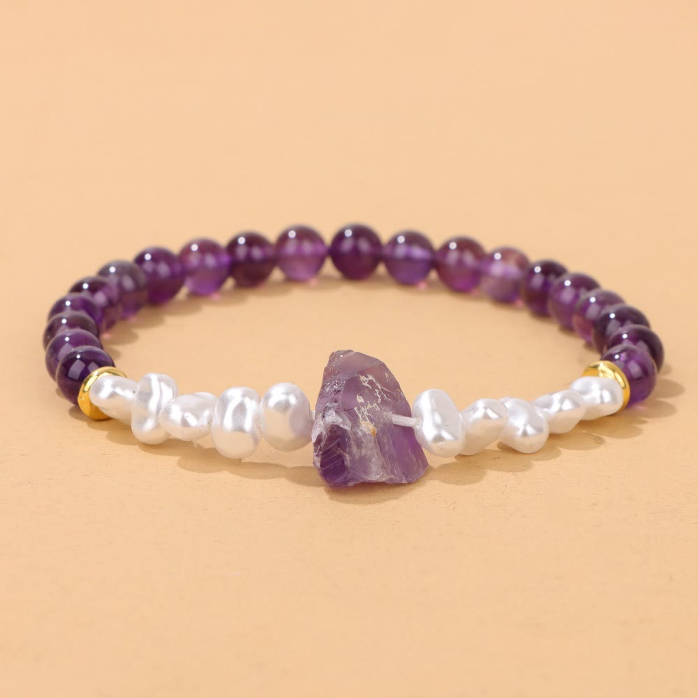 Armband aus Amethyst und Perlen, lila und weiß, Schmuck für Damen, Edelstein-Accessoire.
