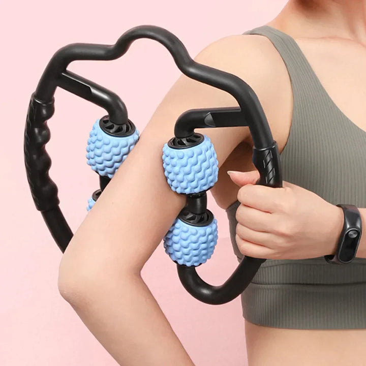 Faszienmassagegerät mit blauen Rollen, ideal für Muskelentspannung und Schmerzlinderung.
