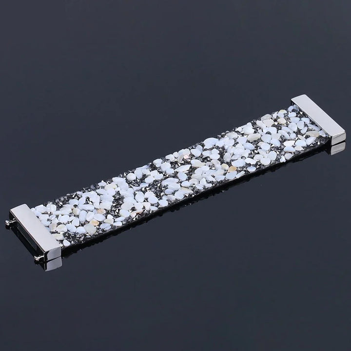 Armband aus Edelstahl mit weißen und schwarzen Steinen, elegantes Design, Schmuck für Damen.