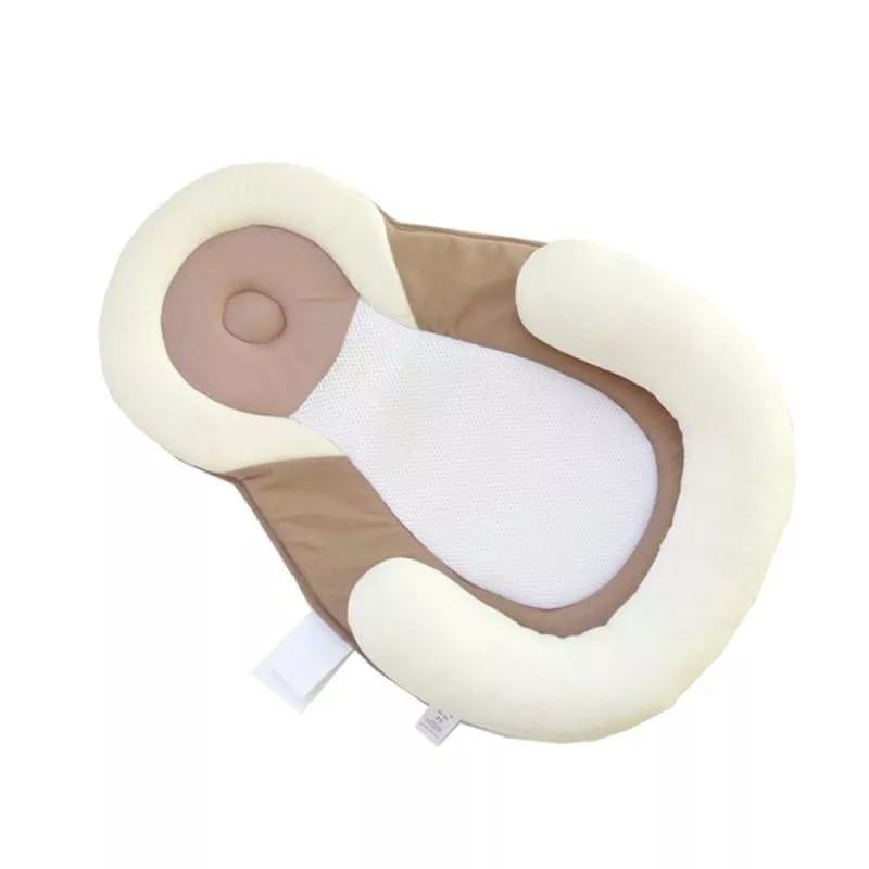 Babynest beige-weiß, ergonomisch, atmungsaktiv, Neugeborenenbett, Schlafunterlage, Baumwolle.