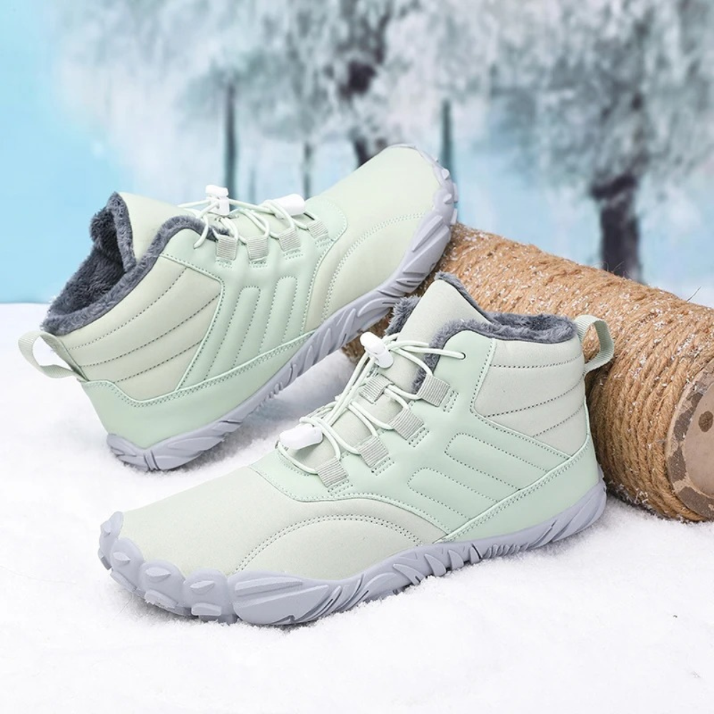 Grüne Barfuß-Snowboots, wasserdicht, rutschfest, für Winterwandern im Schnee.
