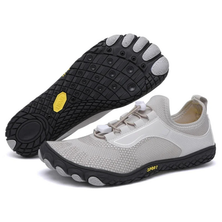 Graue Barfußschuhe, rutschfeste Sohle, atmungsaktives Mesh, minimalistisches Design.