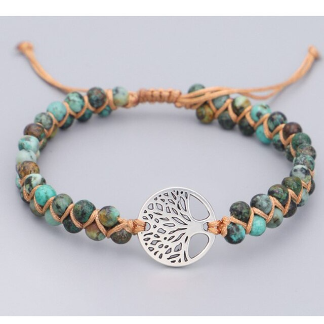 Armband mit 7 Chakra Heilsteinen, Naturstein, verstellbar, Boho-Stil, für Yoga und Meditation.
