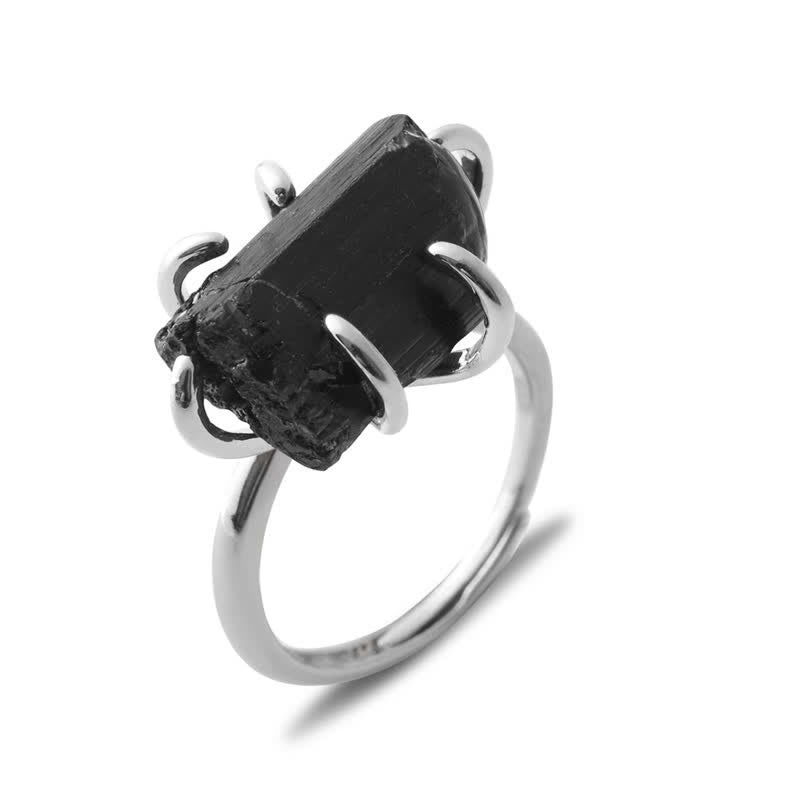 Silberring mit rohem schwarzem Turmalin, elegantes Design, handgefertigter Schmuck.