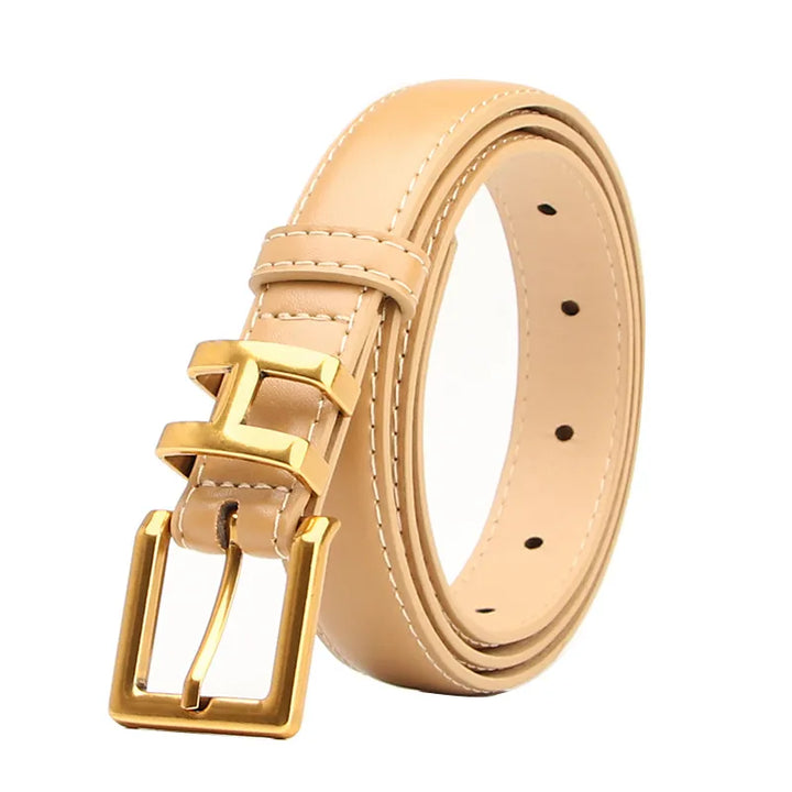 Beiger Ledergürtel mit goldener quadratischer Schnalle, modisches Accessoire für Damen und Herren.