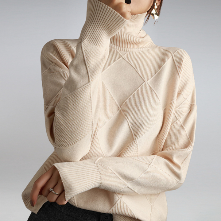 Damen Rollkragenpullover beige, Strickmuster, elegant, Herbstmode, weiches Material.