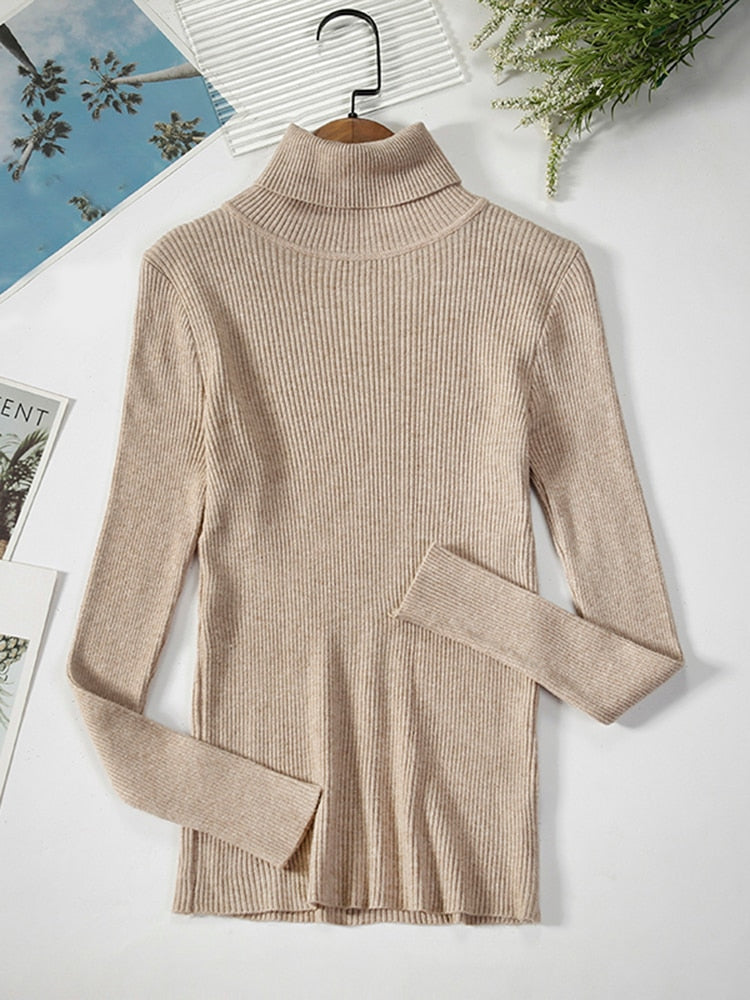 Beiger Rollkragenpullover Damen, gerippt, langärmelig, Herbstmode, Baumwolle.