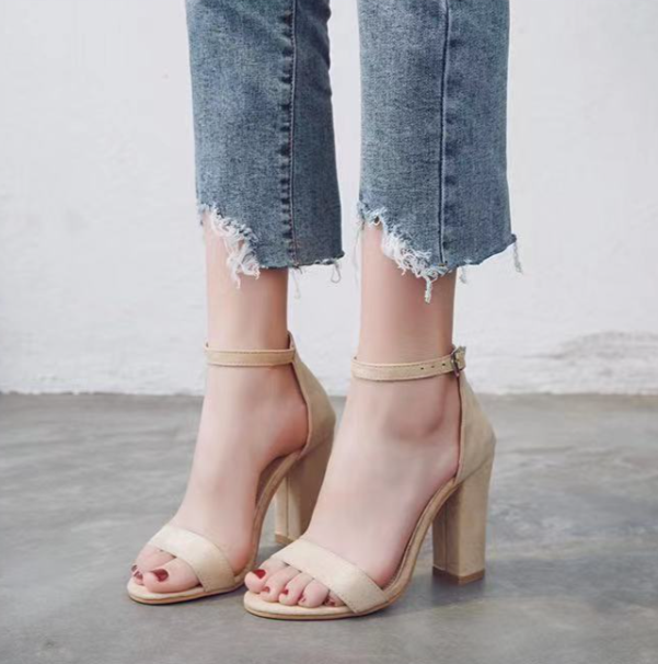Beige High Heels Sandalen Damen, Blockabsatz, Knöchelriemen, modisch, elegant, Sommermode