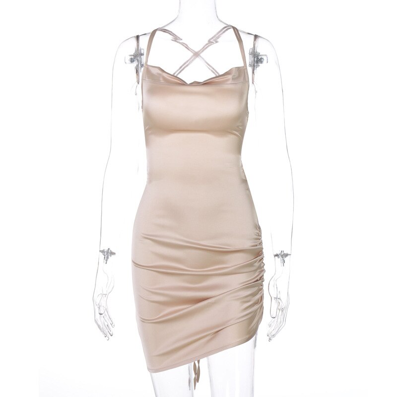 Beiges Satin-Minikleid mit Spaghettiträgern, figurbetont, elegantes Abendkleid für Damen.