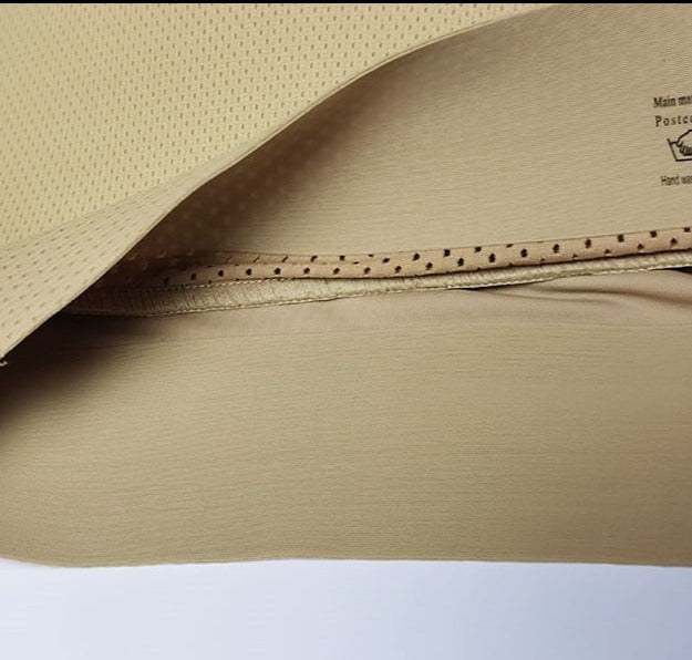 Beige Shapewear-Stoff, nahtlos, atmungsaktiv, elastisch, ideal für Unterwäsche, Detailansicht.