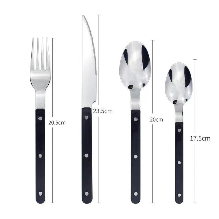 Besteckset aus Edelstahl mit schwarzem Griff, bestehend aus Gabel, Messer, Löffel, Teelöffel.