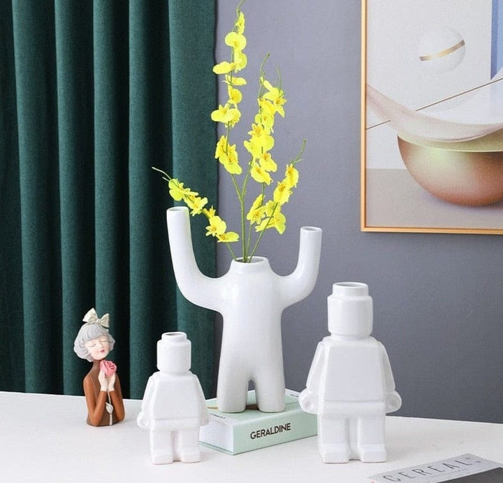 Robotické květináče z keramiky - BrickBotanica