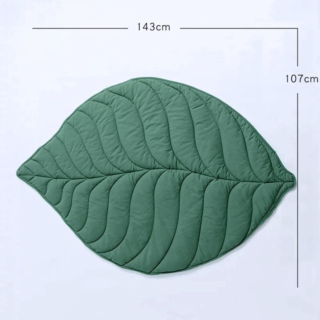 Grüne blattförmige Spielmatte, 143x107cm, doppelseitig, für Kinderzimmer oder Haustiere.
