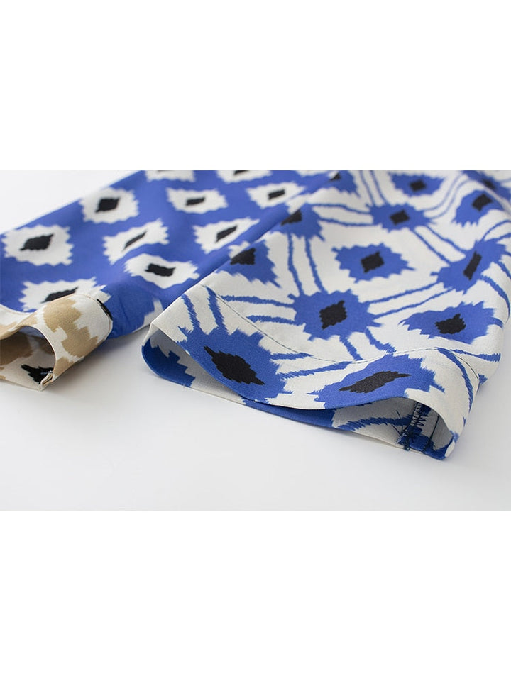 Blauer Ikat-Stoff, geometrisches Muster, Baumwolle, Nähmaterial, Textildesign, Meterware.