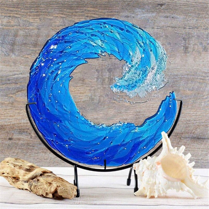 Blaue Glaswelle auf Ständer, dekorative Skulptur, maritimes Design, handgefertigt, Wohnzimmerdeko.