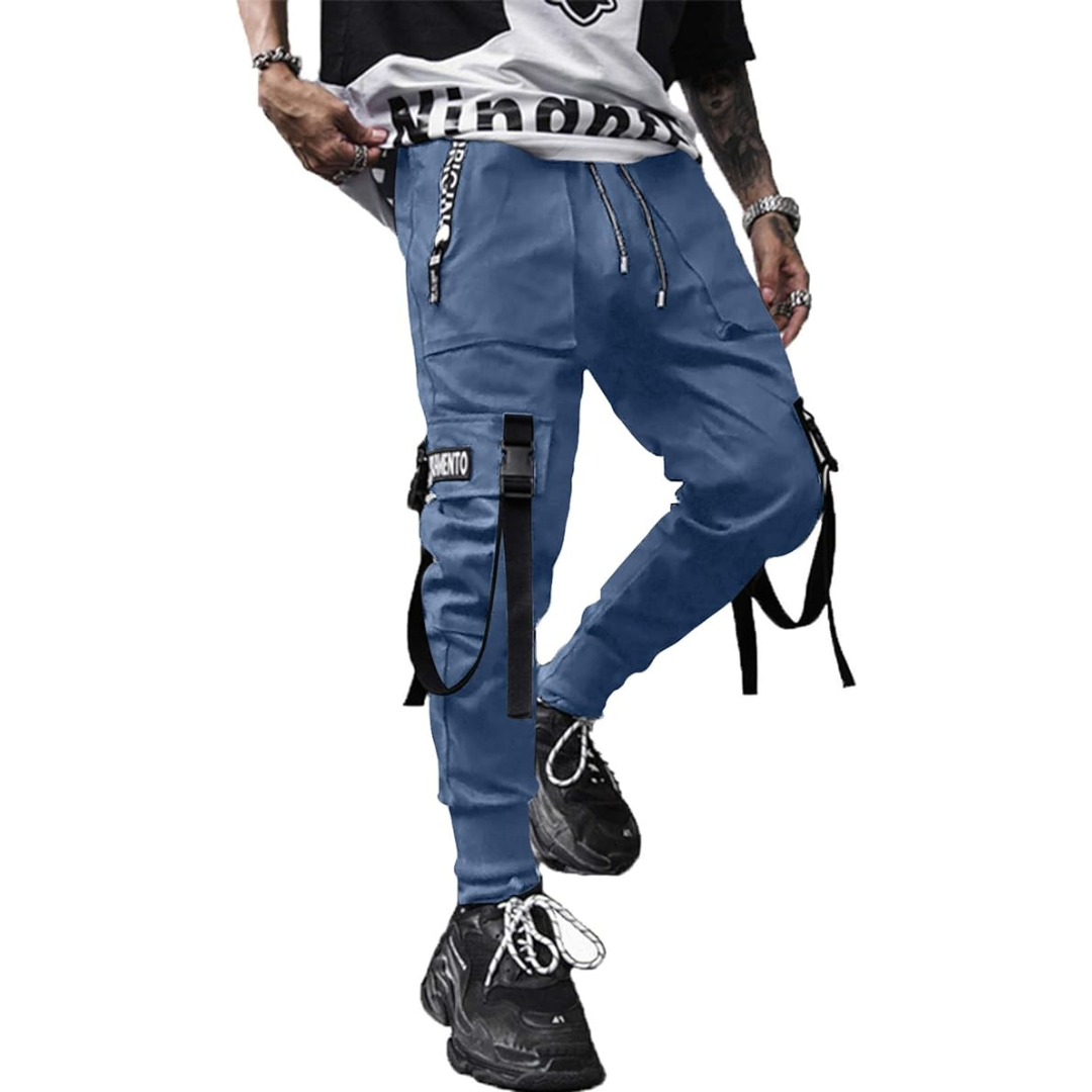Männer Jogginghose Blau mit Taschen und Gurten, Streetwear, Sportmode, Baumwolle.