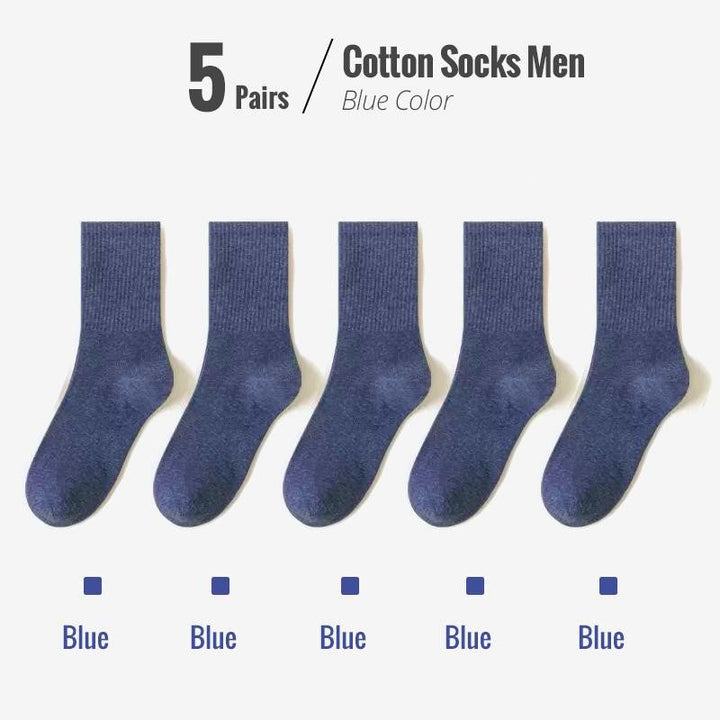 Fünf Paar blaue Herrensocken aus Baumwolle, bequem und langlebig.