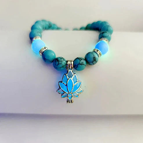 Blaues Armband mit Lotus-Anhänger, Türkis-Perlen, Damen-Schmuck, modisch, elegant.