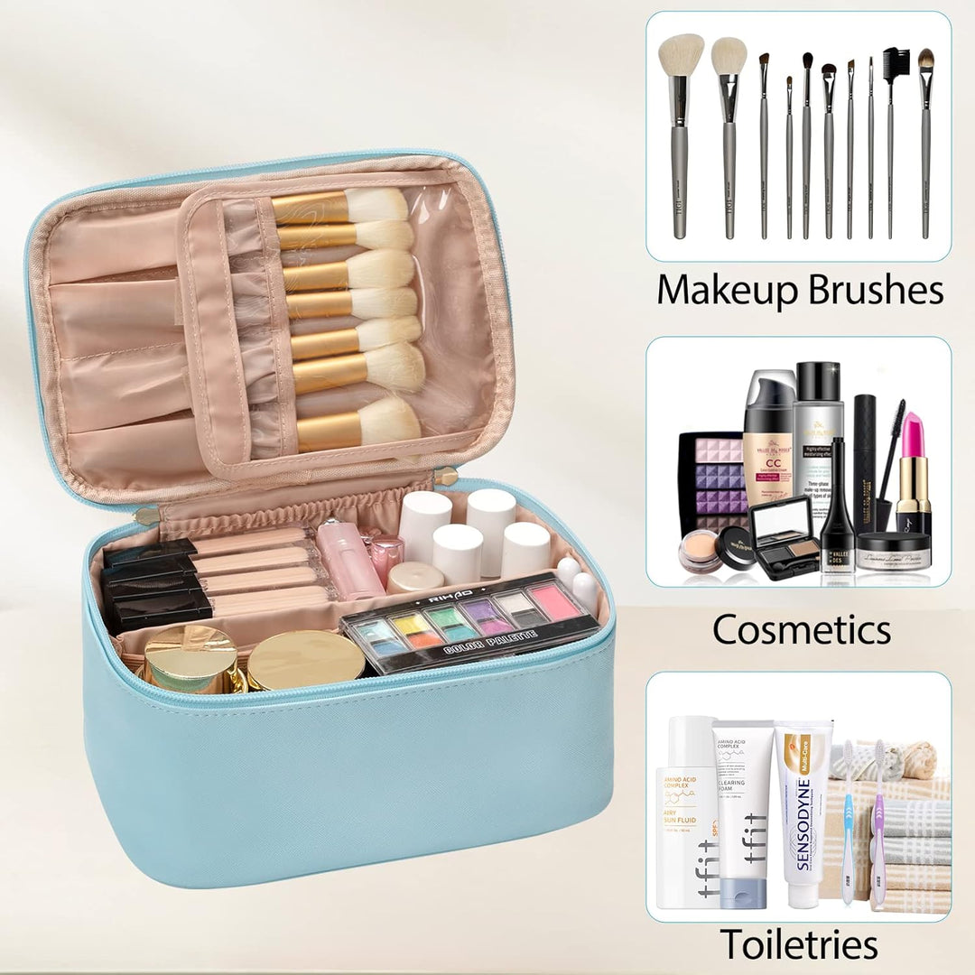 Blaue Kosmetiktasche mit Make-up-Pinseln, Kosmetika und Toilettenartikeln, ideal für Reisen.