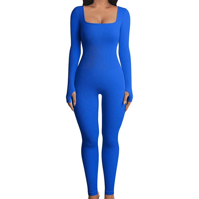 Frau in blauem, langärmligem Shapewear-Jumpsuit, figurbetont, modisch, bequem.