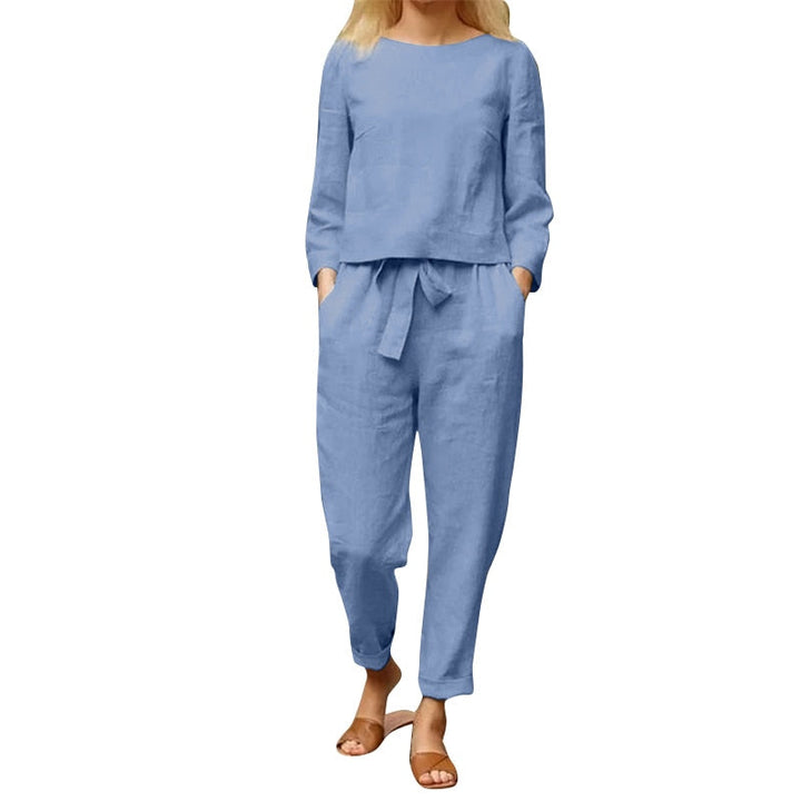 Damen Leinenanzug, hellblau, langärmelig, lässig, mit Gürtel, ideal für Sommermode.