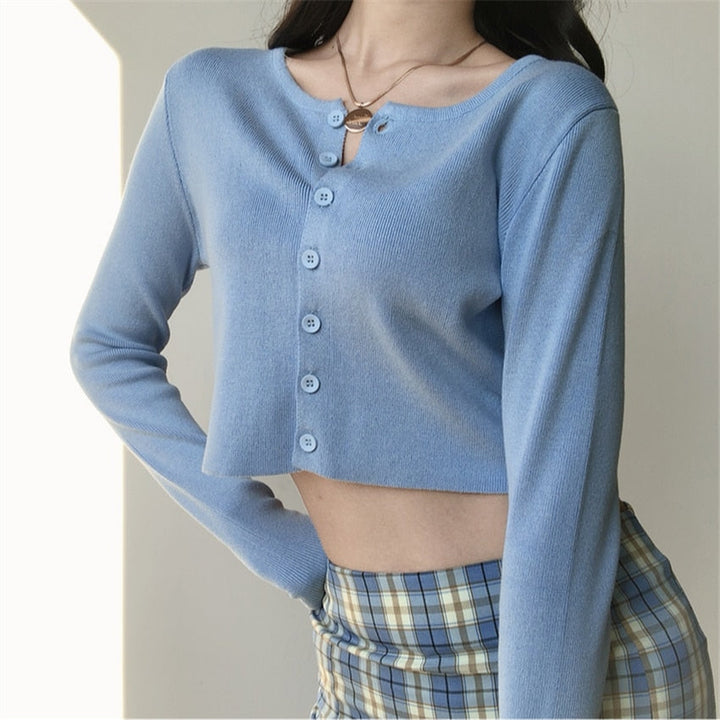Damen Strickjacke blau, langärmelig, Knopfleiste, modisch, elegant, Freizeitkleidung.