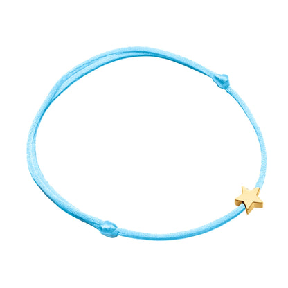 Blaues Armband mit goldfarbenem Sternanhänger, minimalistisches Schmuckdesign, Damenaccessoire.