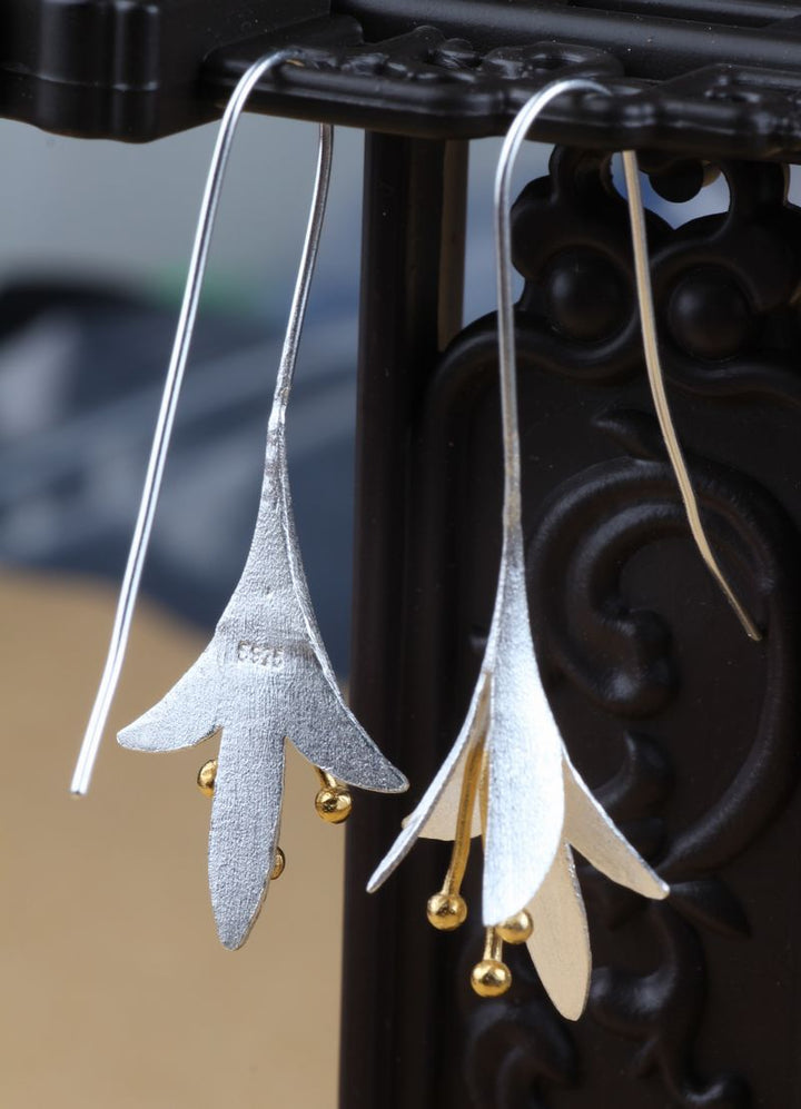 Lange Ohrringe aus 925er Silber, Blumen-Design, hypoallergen, elegant für Damen.