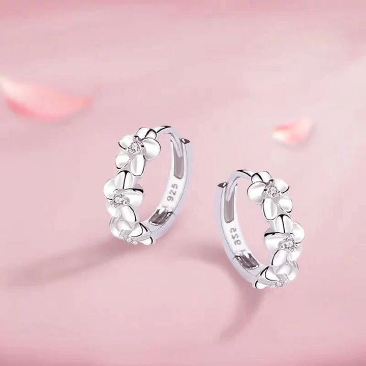 Silberne Blumen-Ohrringe mit Zirkonia, 925 Sterling Silber, eleganter Schmuck für Damen.